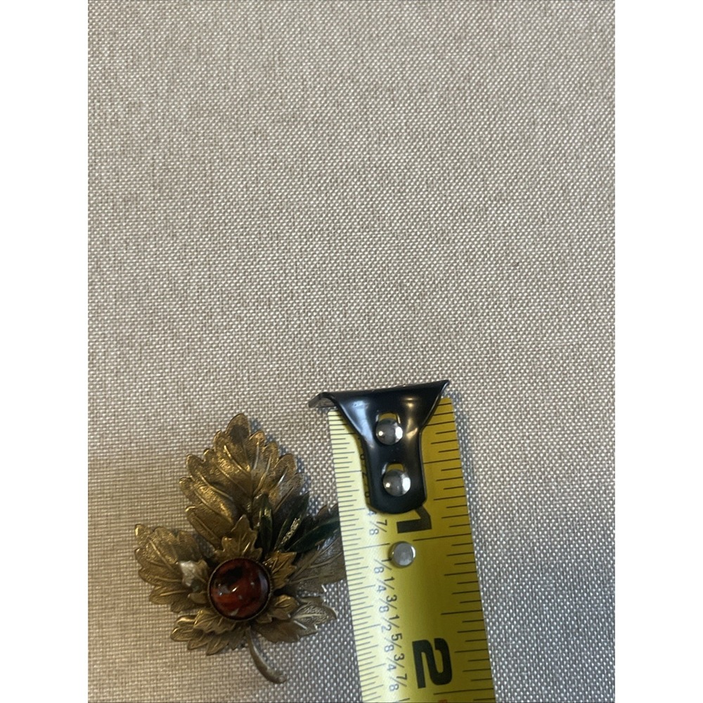 Vintage Cut Copper Leaf Brooch Red Jasper Cabochon Oak Pine Nature Pin Layered - Picture 5 of 7